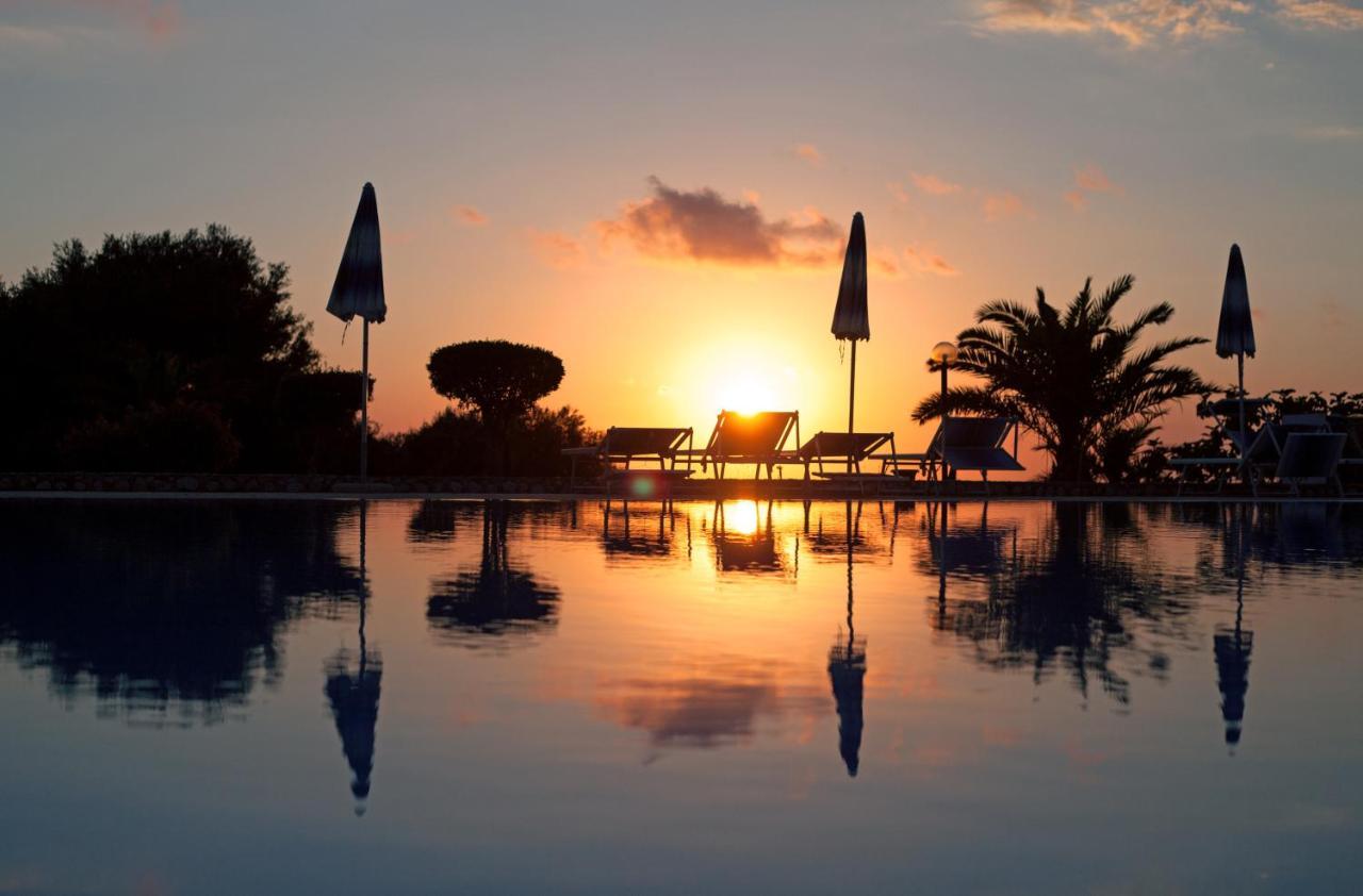 ריקאדי Agriturismo Ninea מראה חיצוני תמונה
