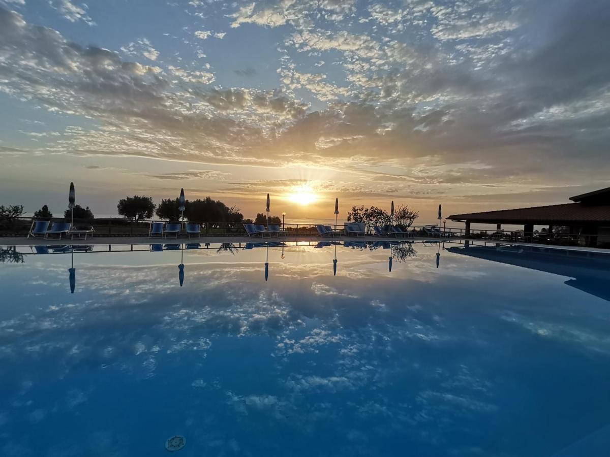 ריקאדי Agriturismo Ninea מראה חיצוני תמונה