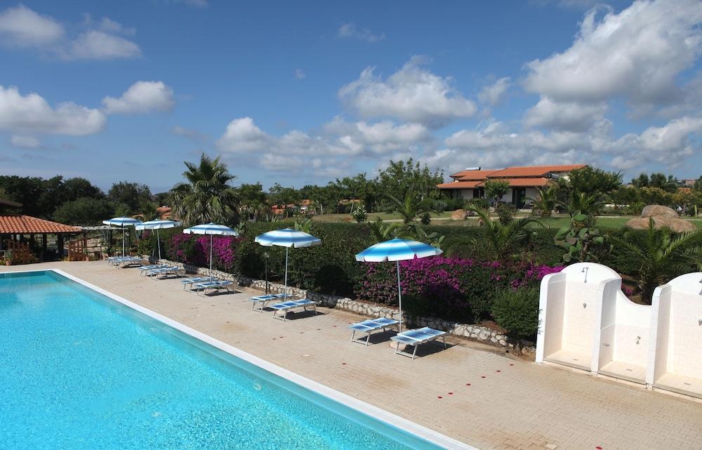 ריקאדי Agriturismo Ninea מראה חיצוני תמונה