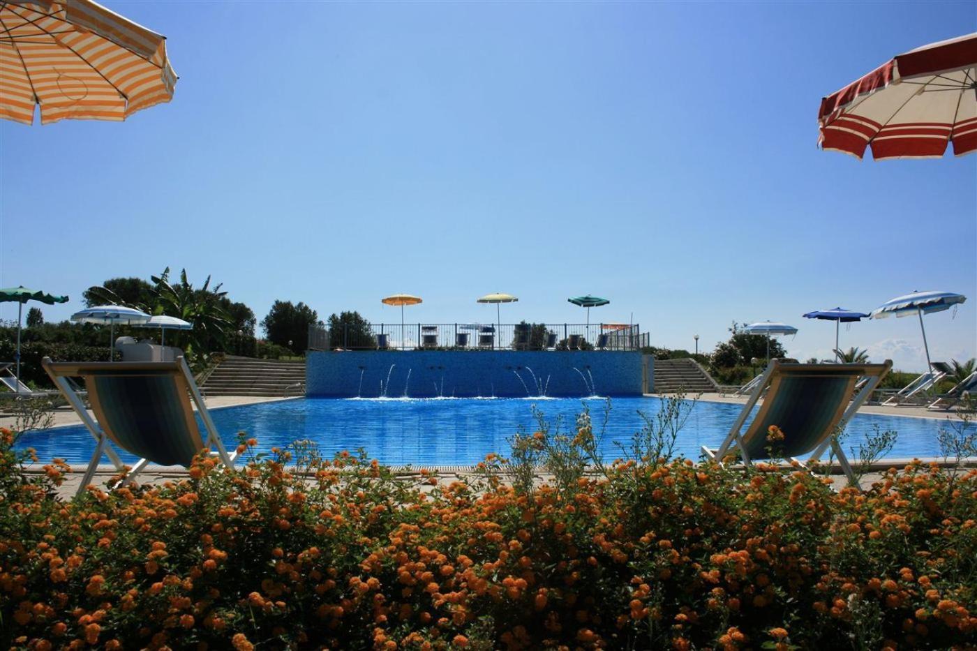 ריקאדי Agriturismo Ninea מראה חיצוני תמונה